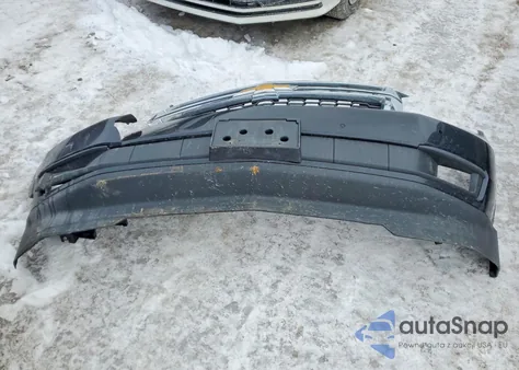 2019 Chevrolet Suburban K1500 Lt z USA, uszkodzony, nr VIN 1GNSKHKC2KR124155